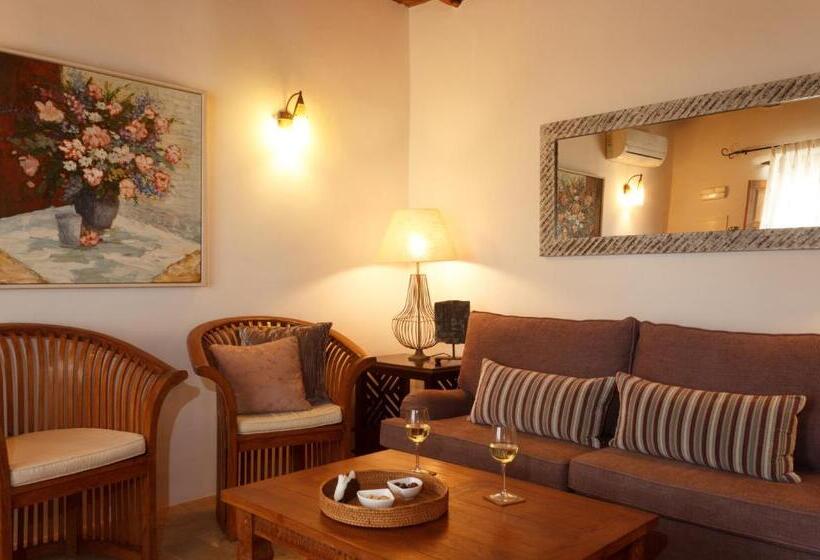 سوییت, Agroturismo Can Pardal