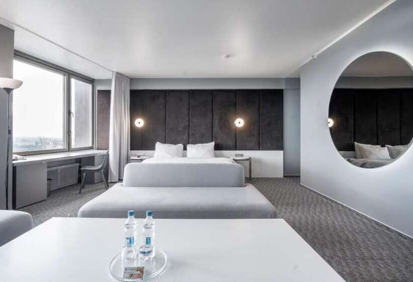 标准工作室, Astrus Moscow City