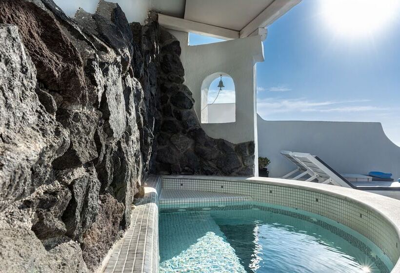 سوییت, Athermi Suites  Adults Only