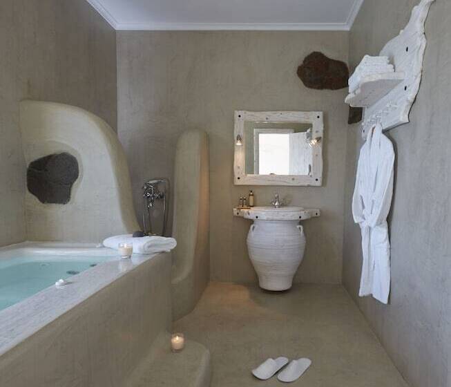 سوییت با استخر, Athermi Suites  Adults Only