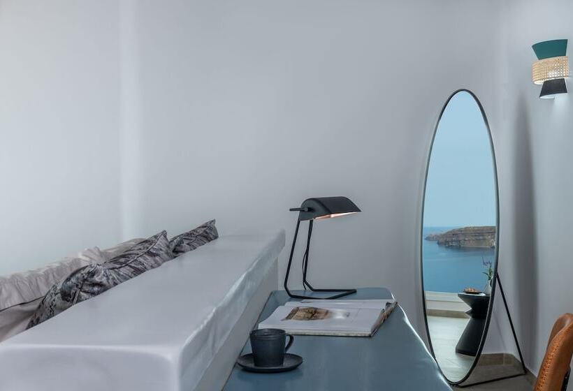 ویلای یک اتاق خوابه با استخر شنا, Athermi Suites  Adults Only