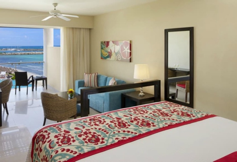 Junior Suite Cama King, Dreams Jade Resort & Spa  All Inclusive