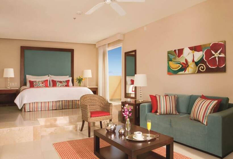 Junior Suite Cama King, Dreams Jade Resort & Spa  All Inclusive