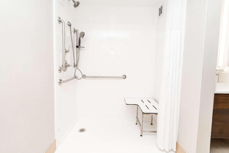 اتاق استاندارد, Hilton Garden Inn Fairfax