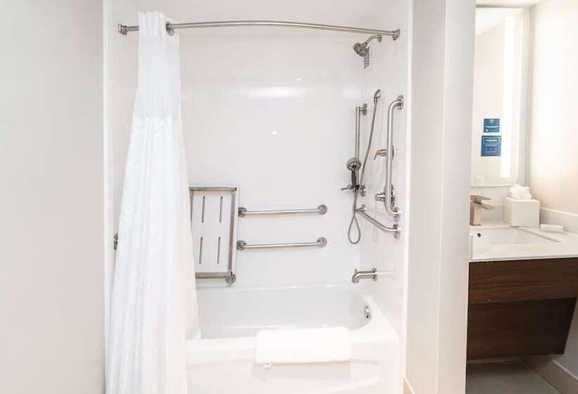اتاق استاندارد, Hilton Garden Inn Fairfax