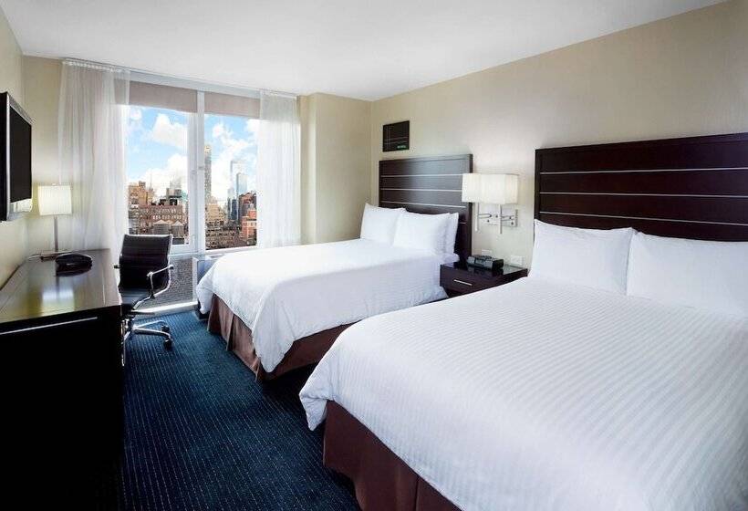 Standaardkamer met 2 Tweepersoonsbedden, Hilton New York Fashion District