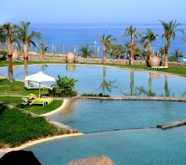 اتاق لوکس با چشم‌انداز دریا, Le Méridien Dahab Resort