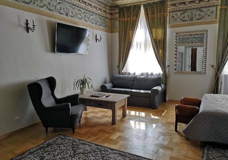 آپارتمان 1 خوابه, Mikołaj