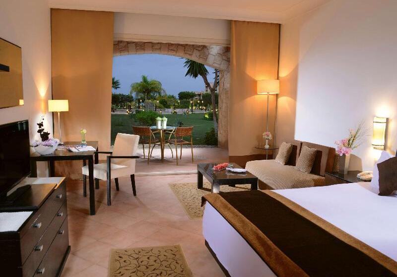 اتاق کلاسیک, Mövenpick Resort El Sokhna