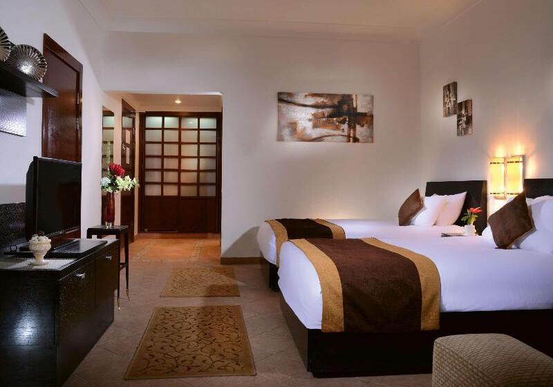 اتاق لوکس با چشم‌انداز باغ, Mövenpick Resort El Sokhna