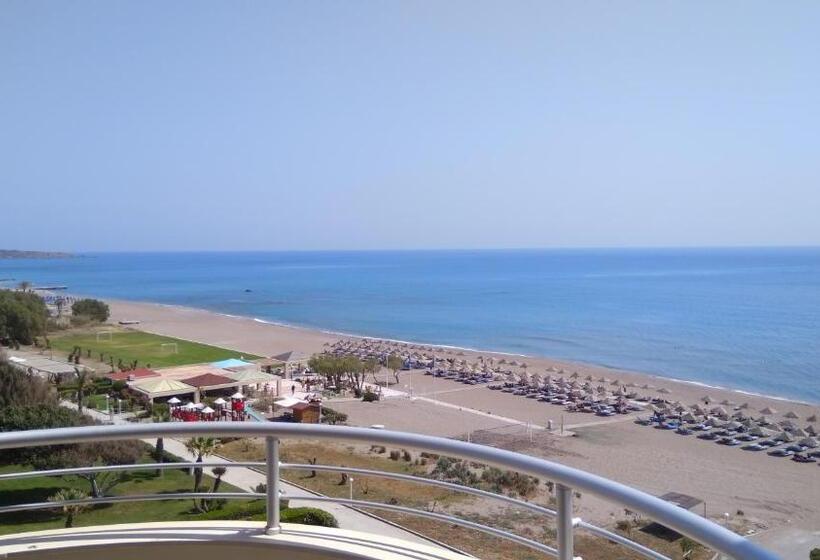 جناح عائلي, Pegasos Deluxe Beach