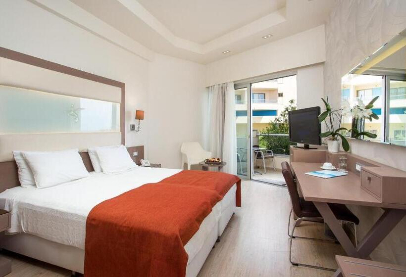 Superior Room Adapted for people with reduced mobility, Pegasos Deluxe Beach