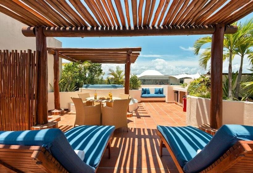 , Porto Playa Condo Hotel And Beach Club