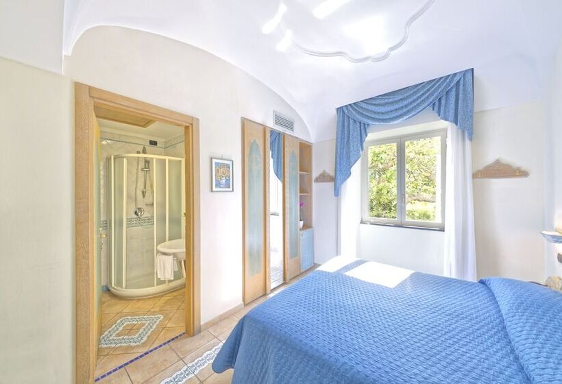 Habitació Estàndard, Punta Imperatore