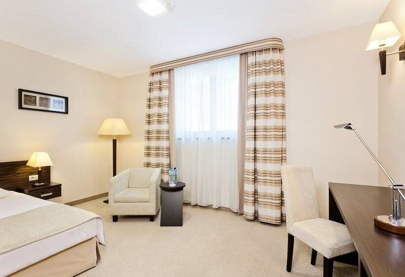 اتاق استاندارد یک نفره, Qubus Hotel Gdańsk