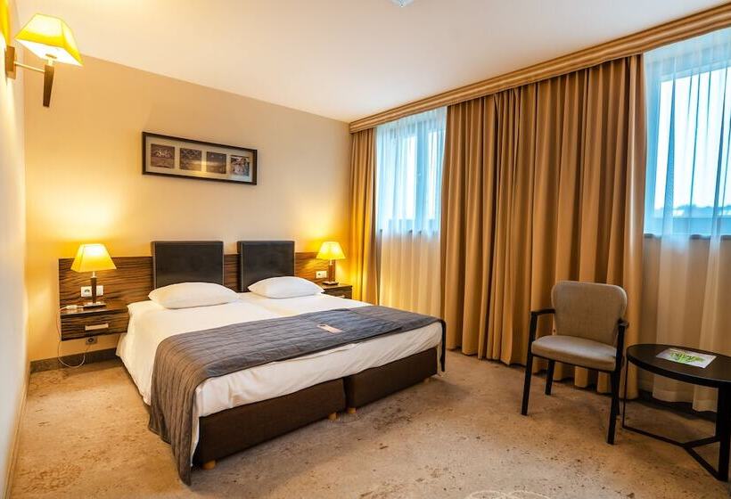 اتاق استاندارد, Qubus Hotel Gdańsk