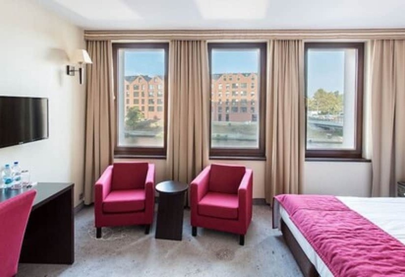 اتاق استاندارد, Qubus Hotel Gdańsk