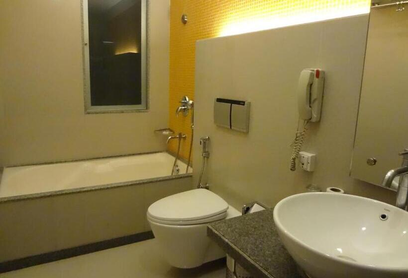 行政房间, Ramee Guestline Hotel Dadar