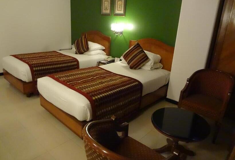 行政房间, Ramee Guestline Hotel Dadar
