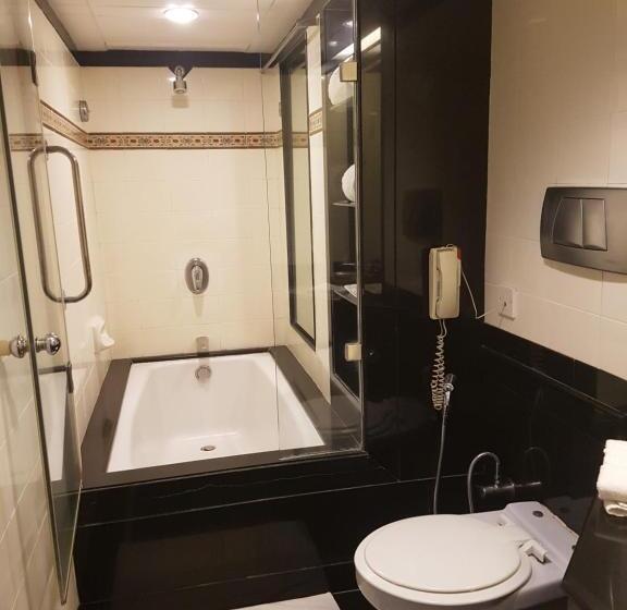 行政房间, Ramee Guestline Hotel Dadar