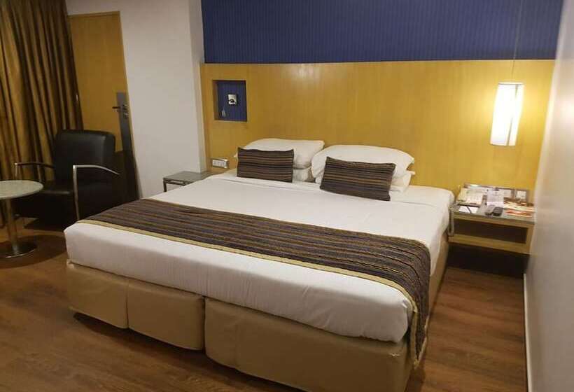 俱乐部房间, Ramee Guestline Hotel Dadar