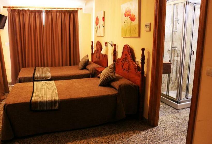 Standard Single Room, Reyesol