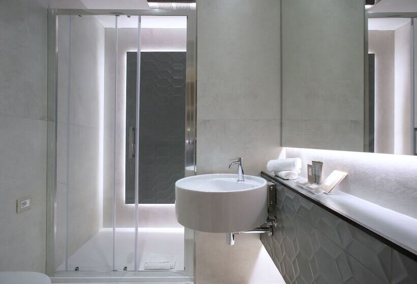 سوییت, Salus Terme   Adults Only