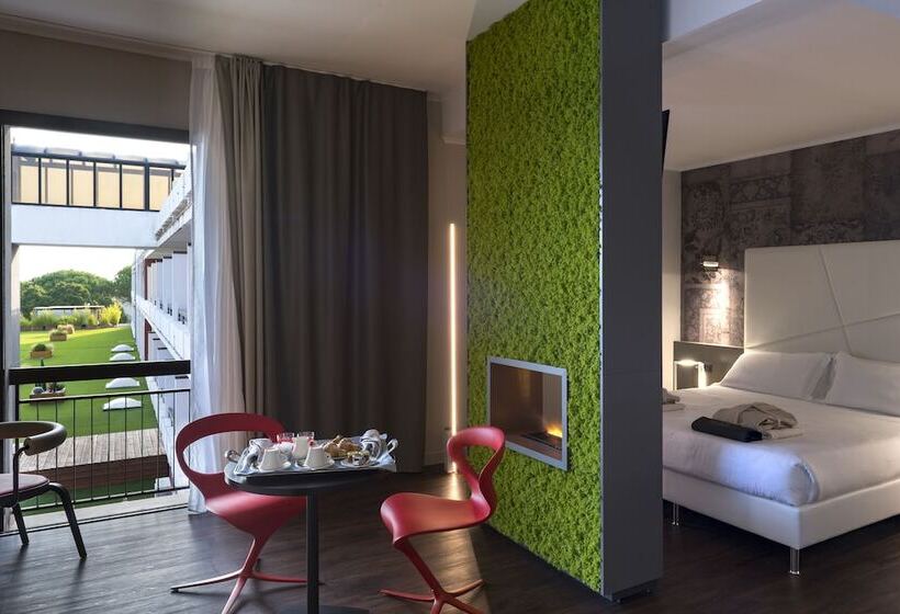 سوییت جونیور, Salus Terme   Adults Only