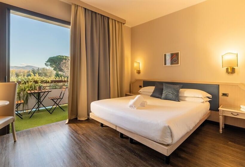 اتاق لوکس با چشم‌انداز استخر, Salus Terme   Adults Only