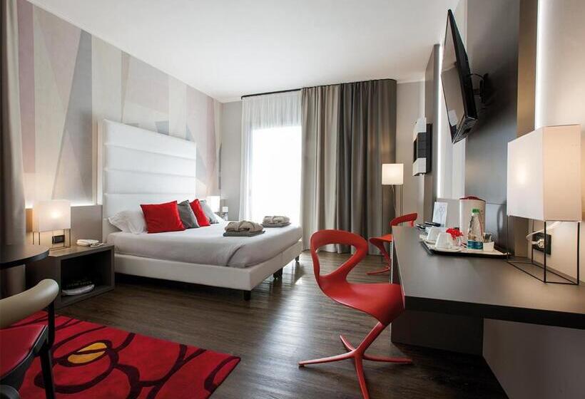 سوییت جونیور, Salus Terme   Adults Only