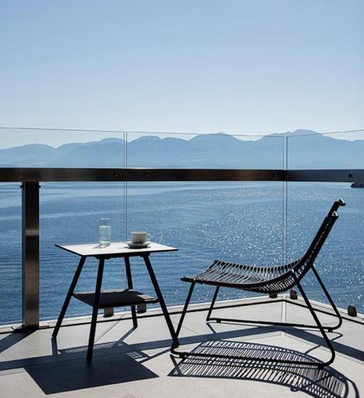 Deluxe Suite Sea View, Aquila Elounda Village Resort, Suites & Spa