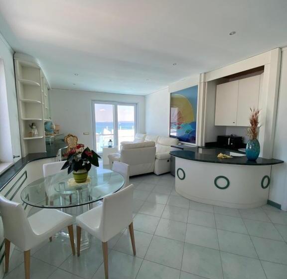 1 Bedroom Penthouse Apartment, Solemar Beach & Beauty Spa