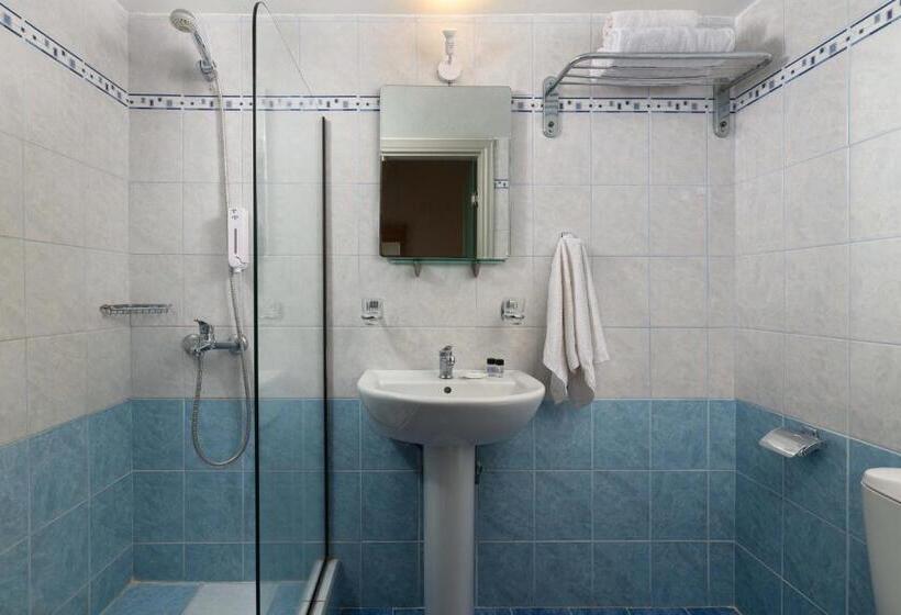 اتاق استاندارد سه نفره, City Plus Rhodes
