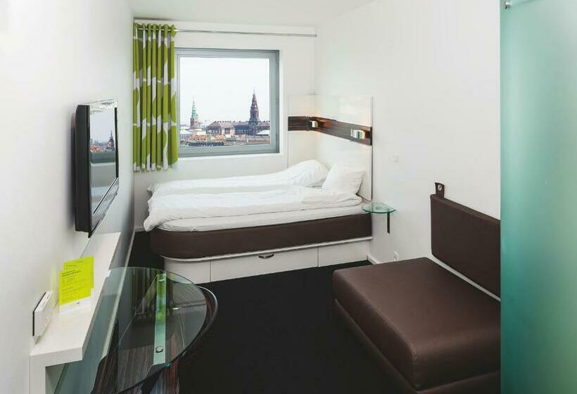 Standard Room, Wakeup Copenhagen  Carsten Niebuhrs Gade