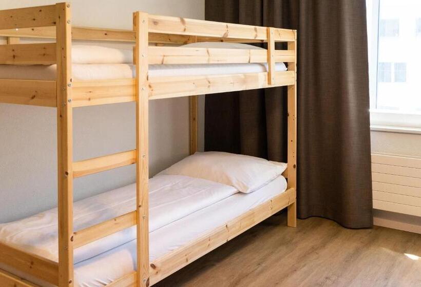四人标准间, Tailormade Hotel Stans Süd