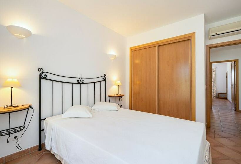 Superior Appartement met 2 Slaapkamers, Quinta Do Morgado  Apartamentos Turisticos Monte Da Eira