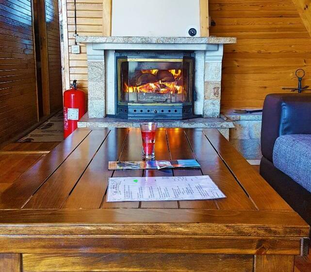 ویلای 2 خوابه, Romantica Forest Guest House