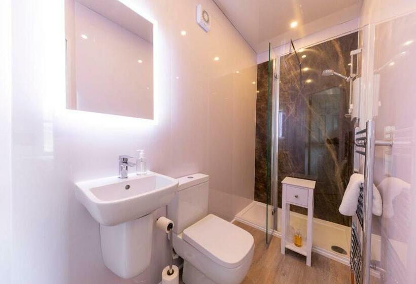 اتاق استاندارد, Annandale Guest House