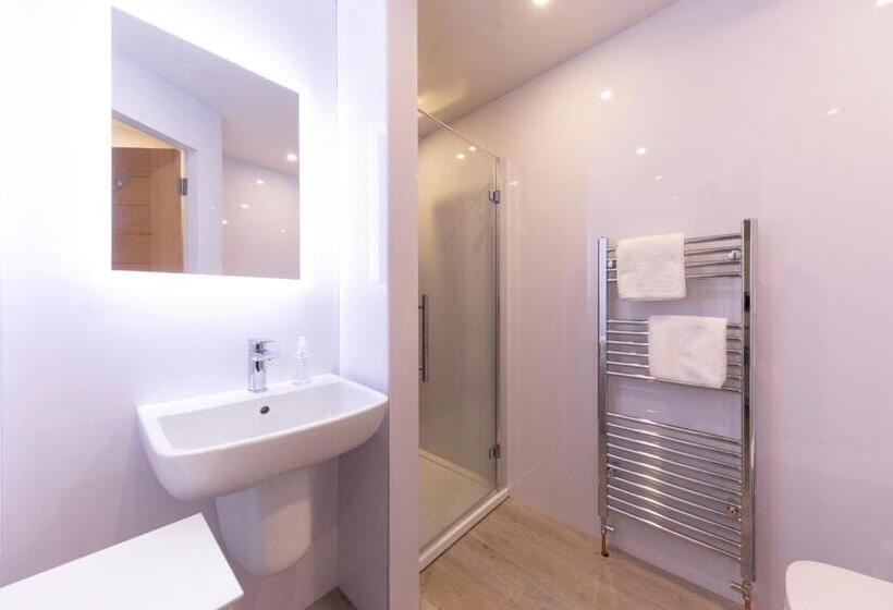 اتاق استاندارد, Annandale Guest House