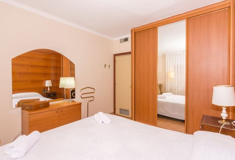 آپارتمان 3 خوابه, Homeholidaysrentals Apartamento Amaral   Costa Barcelona