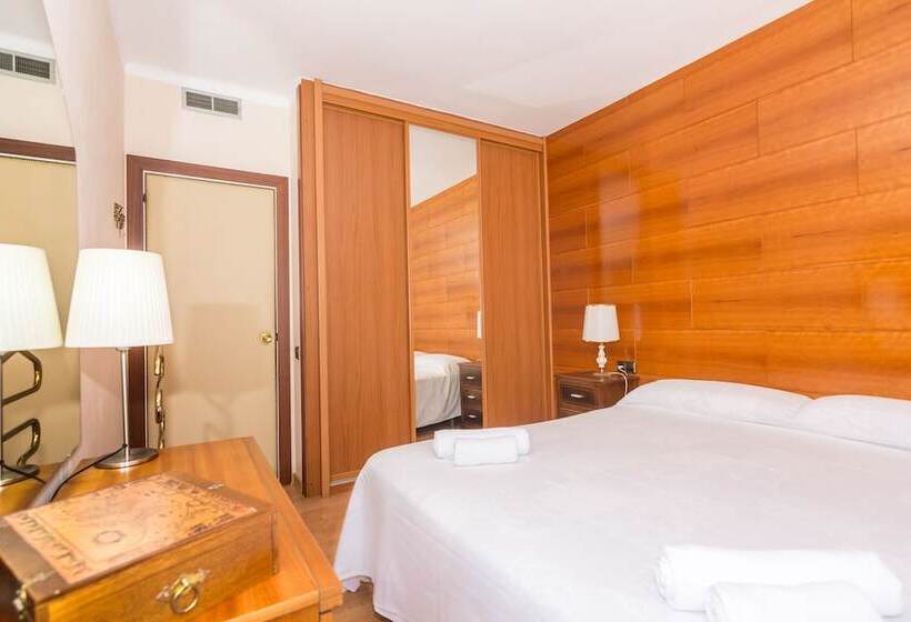 آپارتمان 3 خوابه, Homeholidaysrentals Apartamento Amaral   Costa Barcelona