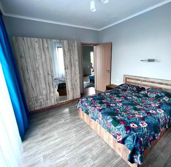 خانه 2 خوابه, Apollo Plus Cottages