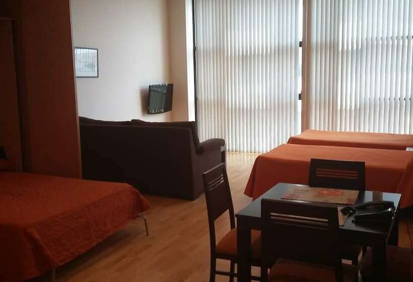 استودیو خانوادگی, Aparthotel Wellness