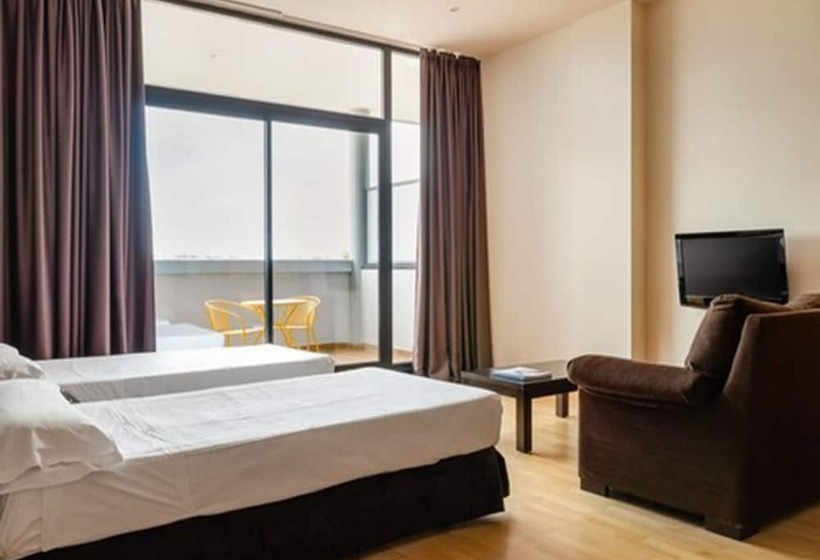 استودیو خانوادگی, Aparthotel Wellness