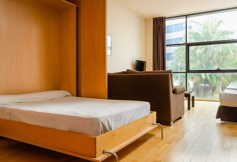 استودیوی استاندارد, Aparthotel Wellness