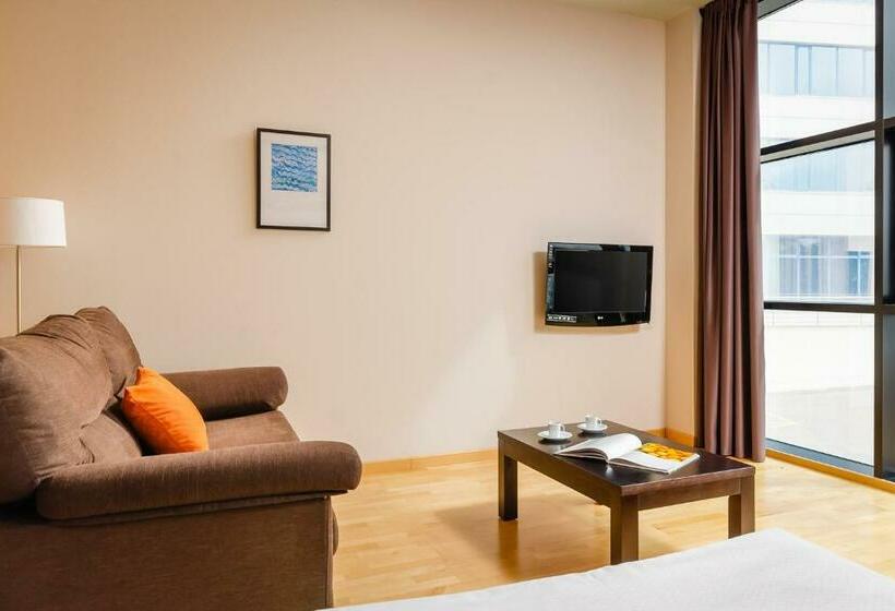 استودیوی استاندارد, Aparthotel Wellness