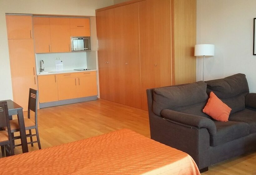 استودیوی استاندارد, Aparthotel Wellness