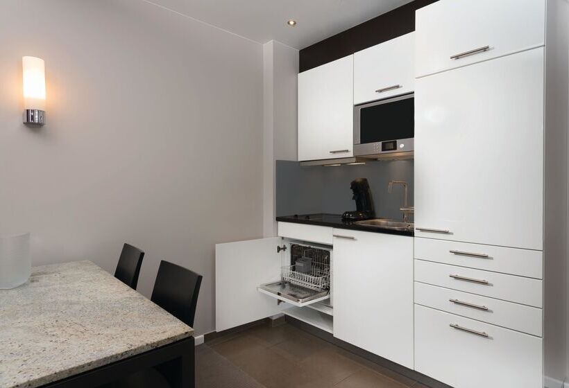استودیوی استاندارد, Adina Apartment Hotel Frankfurt Neue Oper