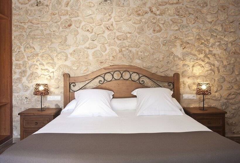اتاق سوپریور, Agroturismo Es Quatre Cantons