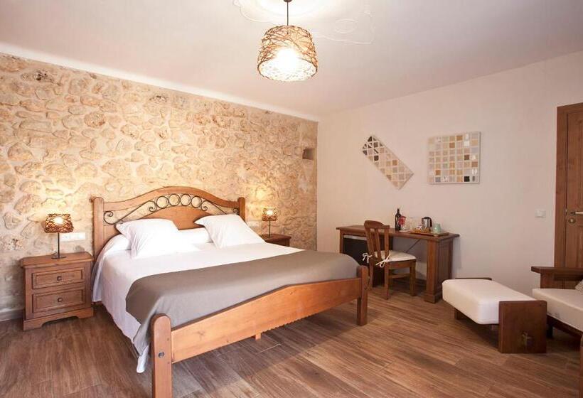 اتاق استاندارد, Agroturismo Es Quatre Cantons